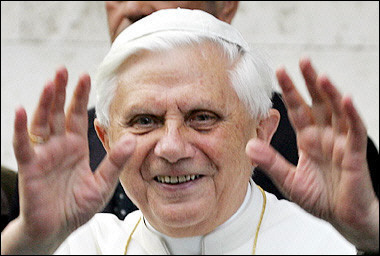 pop facebook  Pope on Facebook 